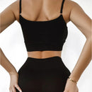 Conjunto de roupa feminina confortável ideal para academia.